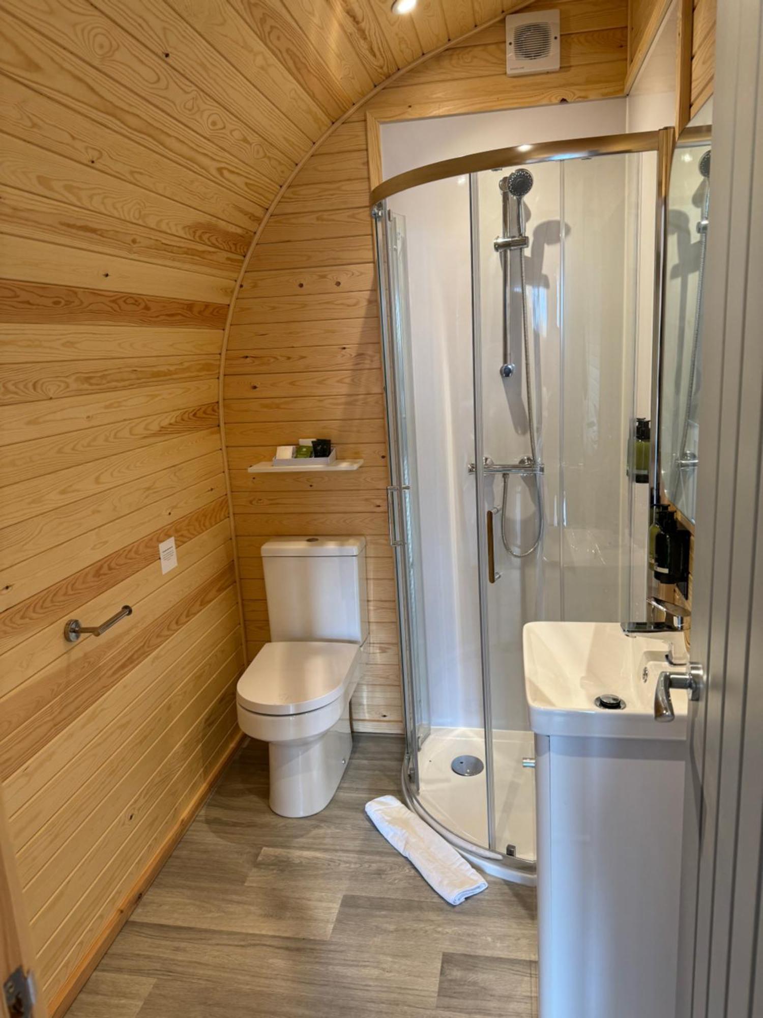 Отель Ffrith Beach Glamping With Hot Tub Престатин Экстерьер фото